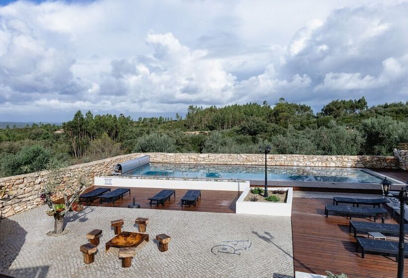 פנסיון Recantos D Almerinda