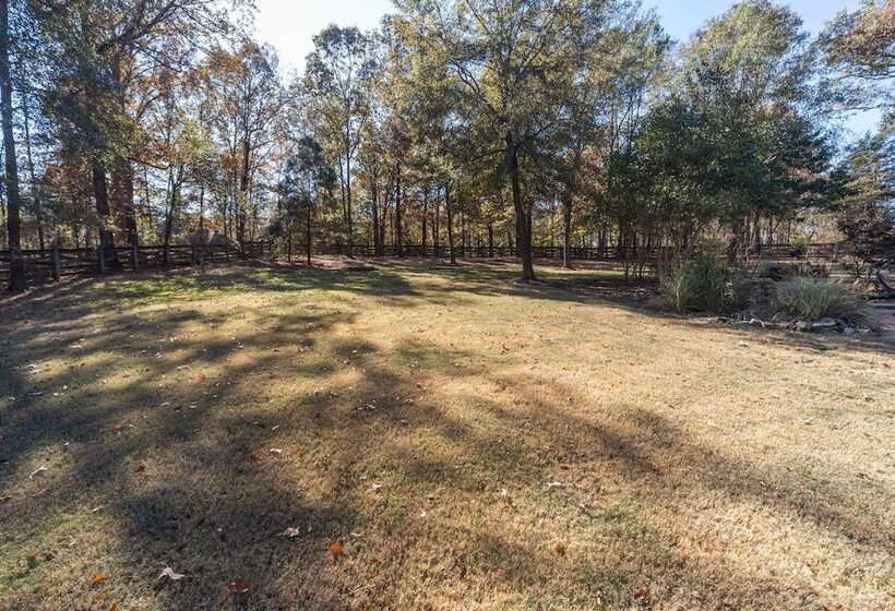 ペンション Tennessee Modern Manor