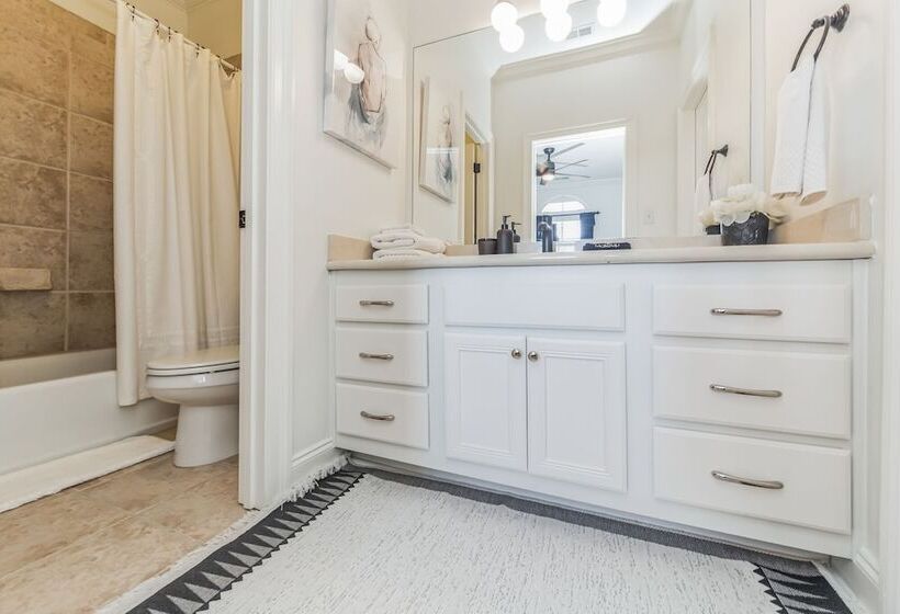 ペンション Tennessee Modern Manor