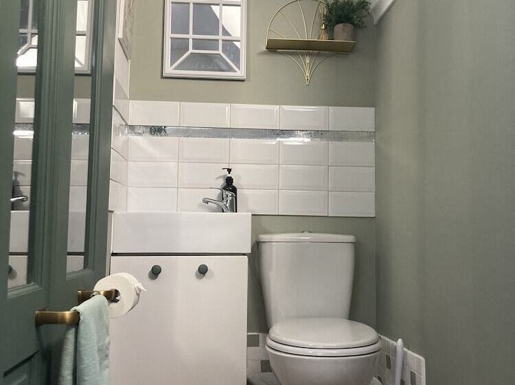 膳宿费 The Gables