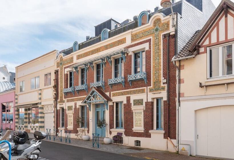 پانسیون Villa D Eaux