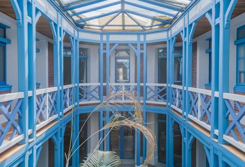 پانسیون Villa D Eaux