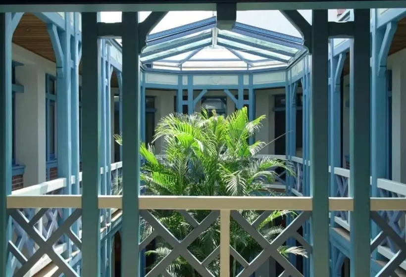 Majatalo Villa D Eaux