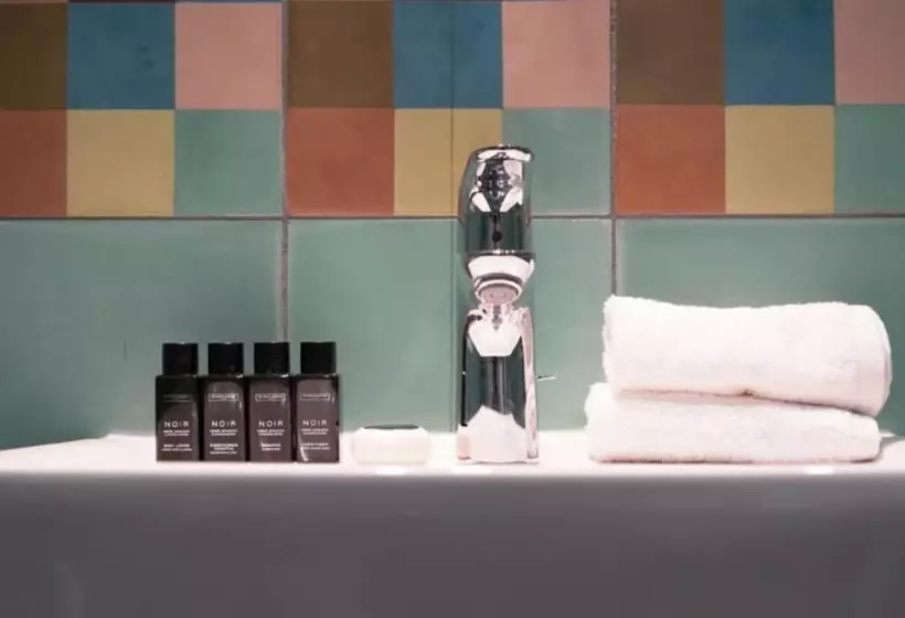 Majatalo Villa D Eaux