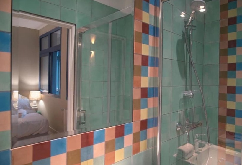 پانسیون Villa D Eaux