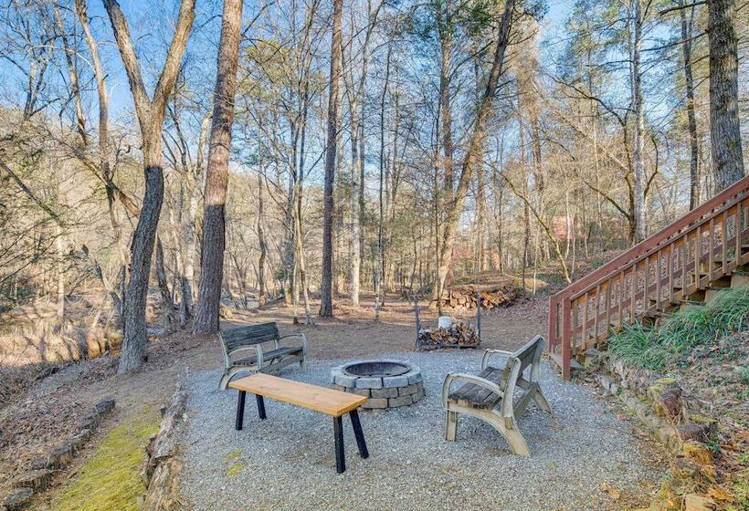 Pet Friendly Cabin W/ Loft: 5 Mi To Lake Lure!