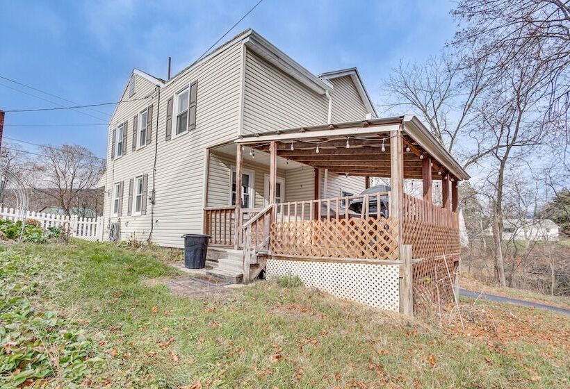 Quiet Port Royal Home W/ Deck, Near Juniata River!