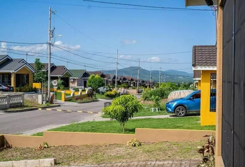 اقامتگاه Captivating 2 Bed House In Falmouth