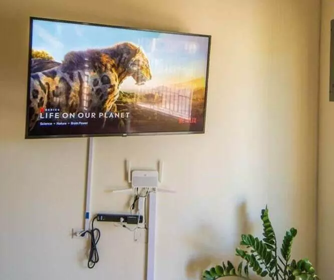 اقامتگاه Captivating 2 Bed House In Falmouth