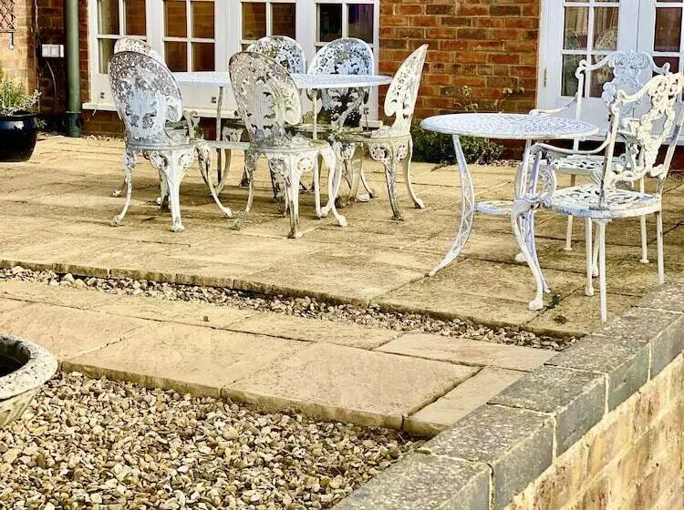 レジデンス French Themed 2 Bed Cottage On The Norfolk Wash