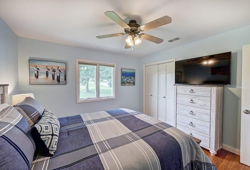 Shades Of Summer By Avantstay Gazebo, Dock, View