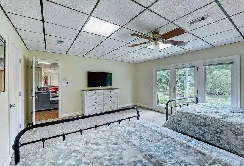 Shades Of Summer By Avantstay Gazebo, Dock, View