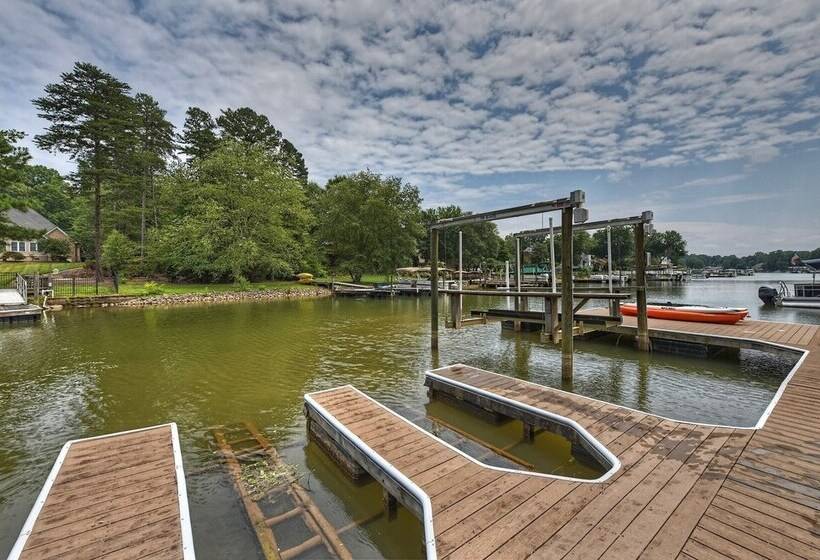 Shades Of Summer By Avantstay Gazebo, Dock, View