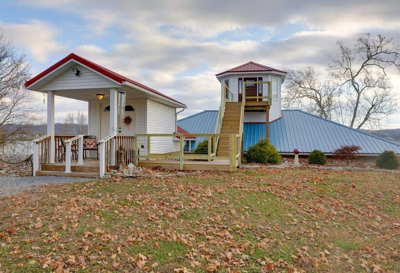 Waterfront Retreat W/ Dock On Turtle Creek Bay!