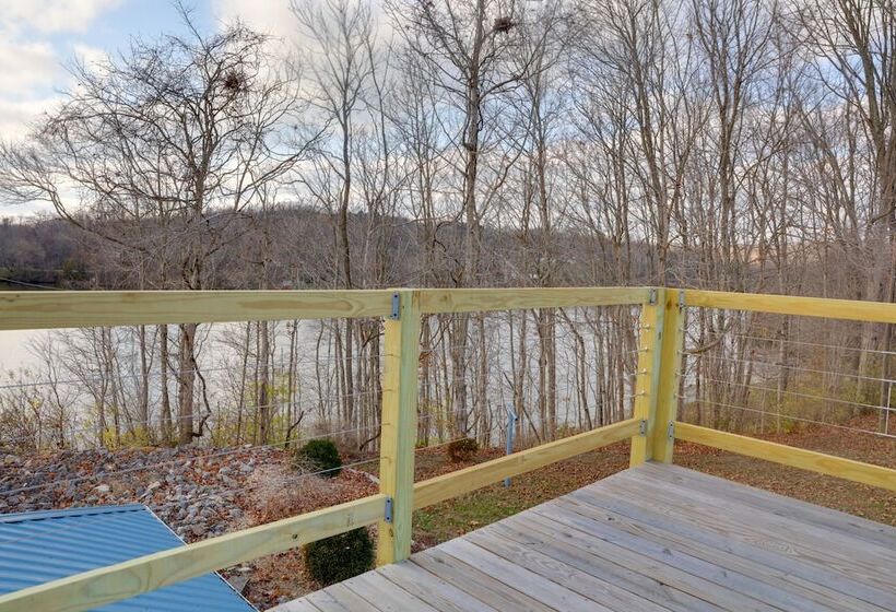 Waterfront Retreat W/ Dock On Turtle Creek Bay!