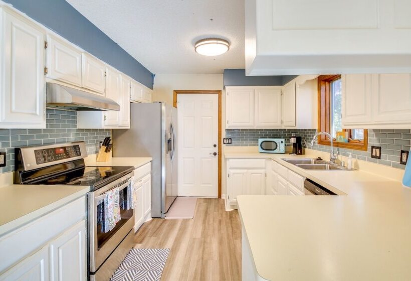 Welcoming Hot Springs Home 12 Mi To National Park