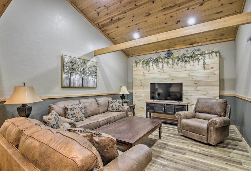 Blairsville Tiny Home W/ Covered Furnished Deck!