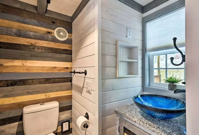 Blairsville Tiny Home W/ Covered Furnished Deck!