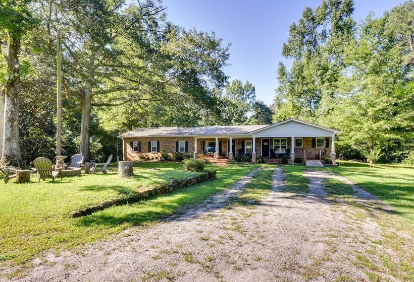 Charming Duplex: 12 Mi To Uga & Sanford Stadium!