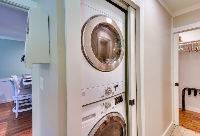 Charming Duplex: 12 Mi To Uga & Sanford Stadium!