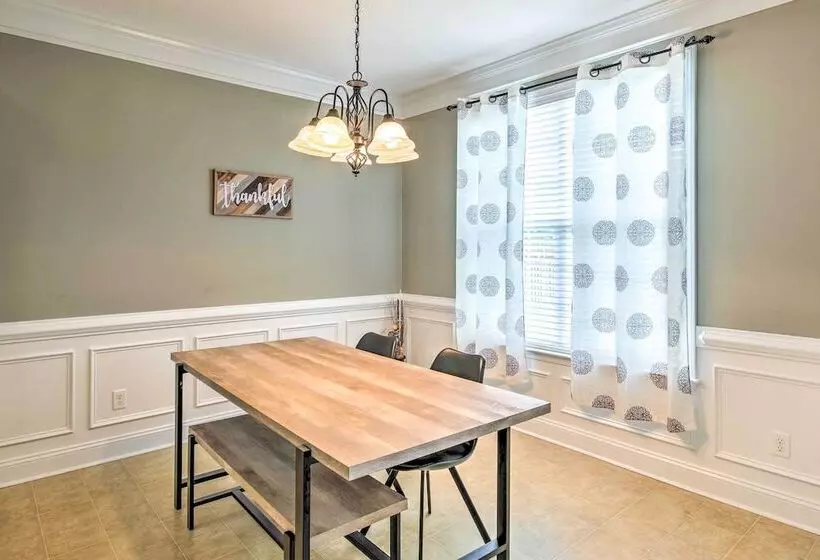 Charming Grovetown Home ~ 15 Mi To Augusta!