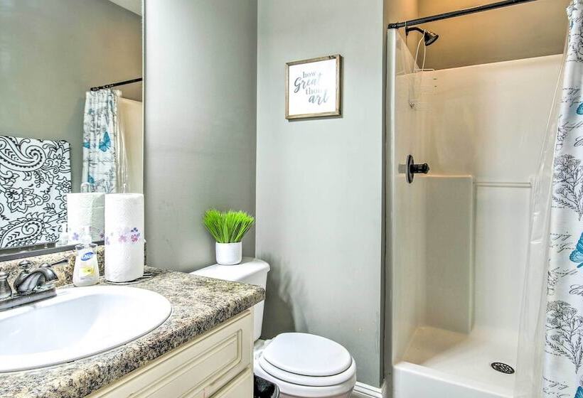 Charming Grovetown Home ~ 15 Mi To Augusta!