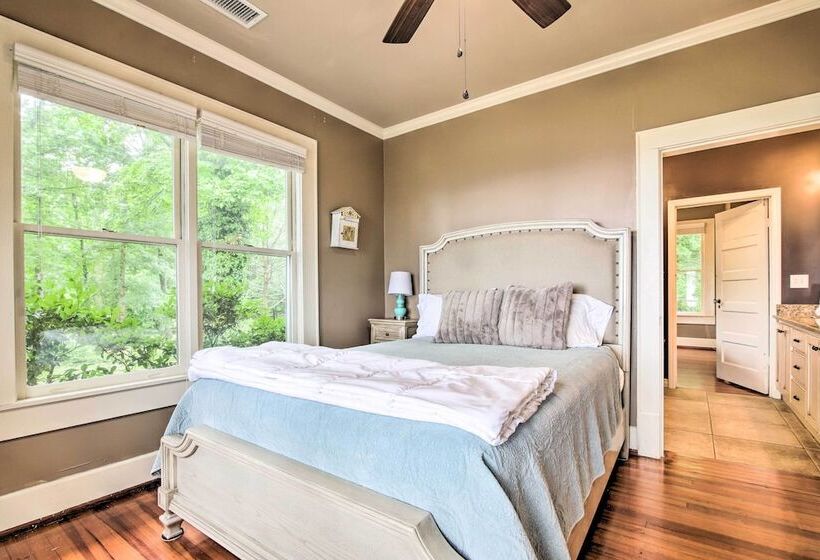 Cloudland Retreat W/ Mountain & Valley Views!