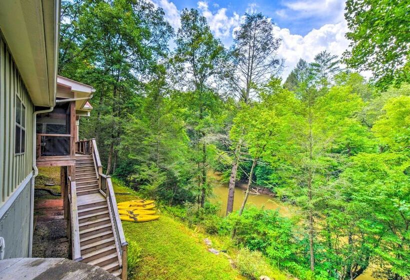 Cozy Riverside Dahlonega Home W/ Kayaks + Fire Pit