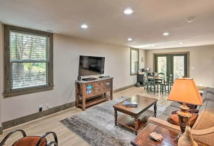 Creekside Craftsman Retreat In North Ga Mountains!