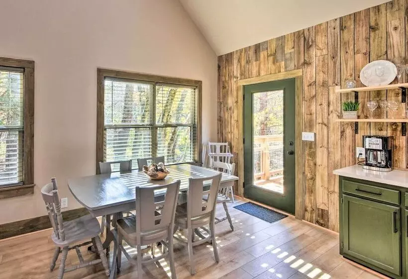 Creekside Craftsman Retreat In North Ga Mountains!