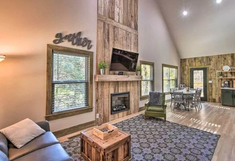 Creekside Craftsman Retreat In North Ga Mountains!