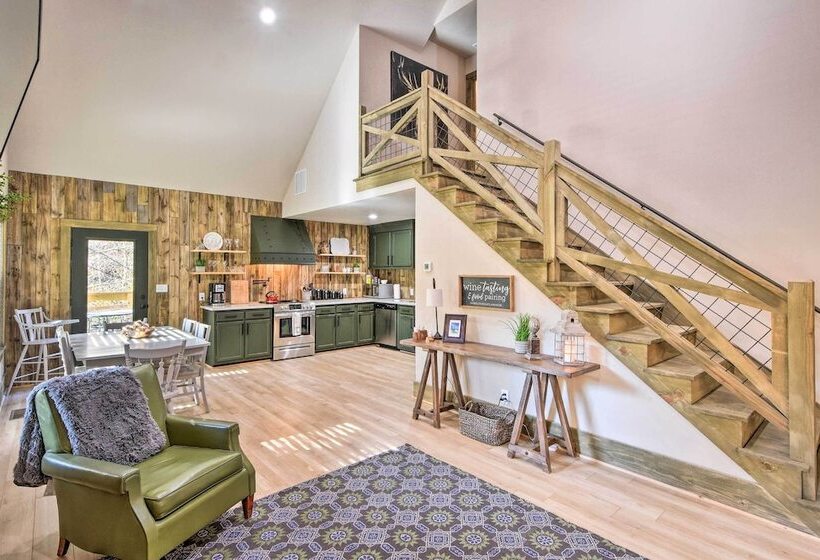 Creekside Craftsman Retreat In North Ga Mountains!