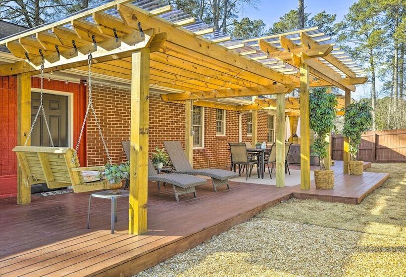 Dreamy Acworth Home W/ Resort Style Amenities!