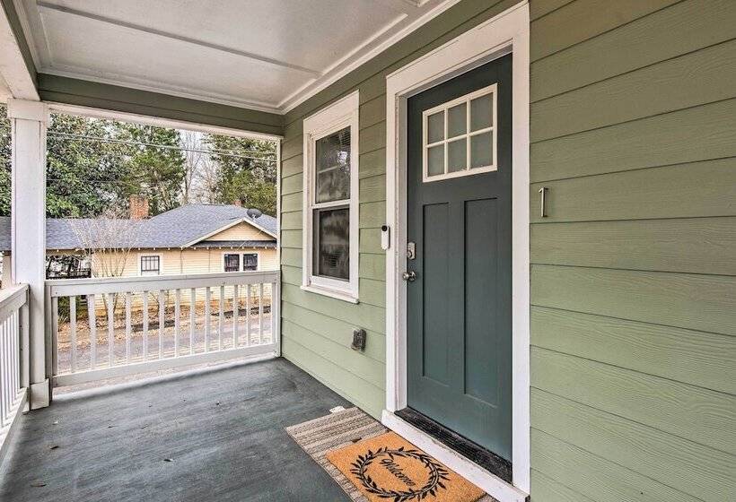 East Point Home ~ 6 Mi To Downtown Atl