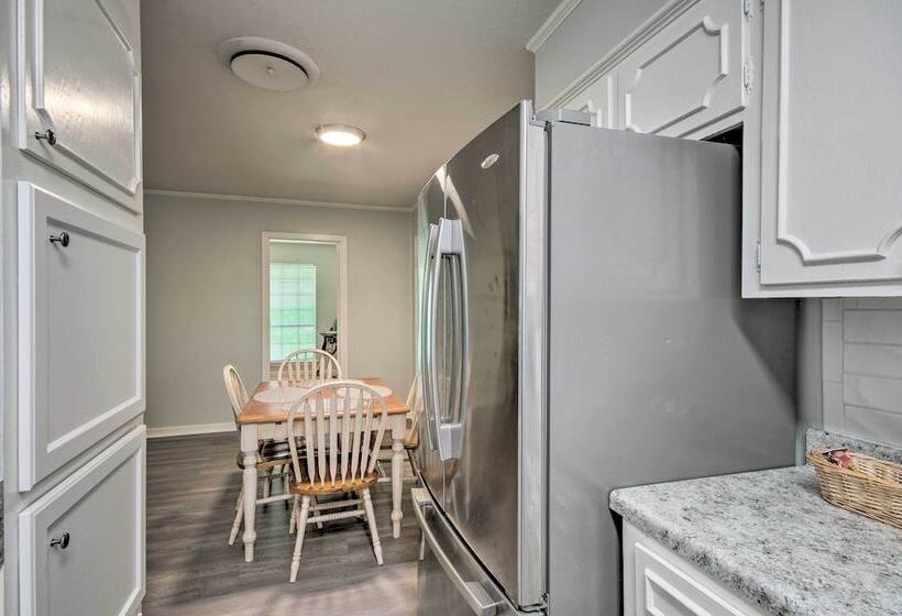 Family Friendly Jackson Home W/ Yard + Patio!