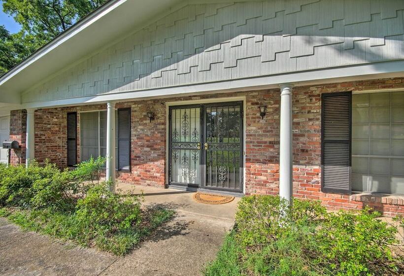 Family Friendly Jackson Home W/ Yard + Patio!