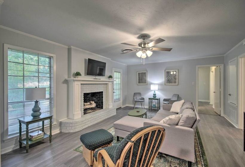 Family Friendly Jackson Home W/ Yard + Patio!