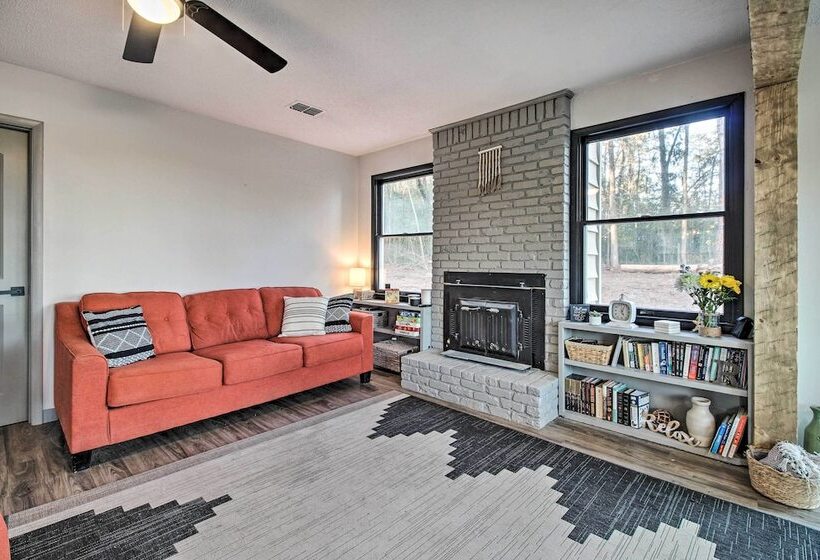 Georgia Family Home W/ River Access