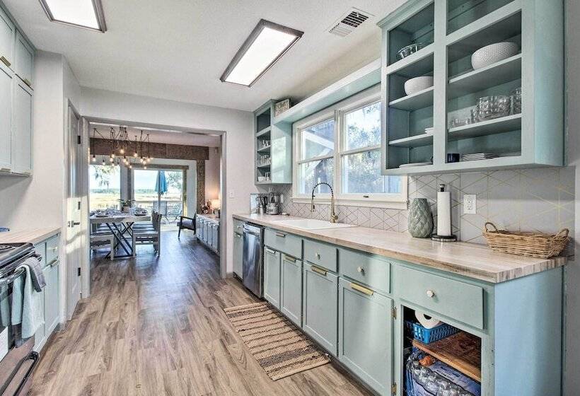 Georgia Family Home W/ River Access