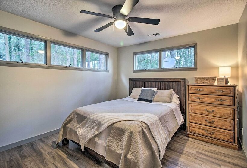 Georgia Family Home W/ River Access