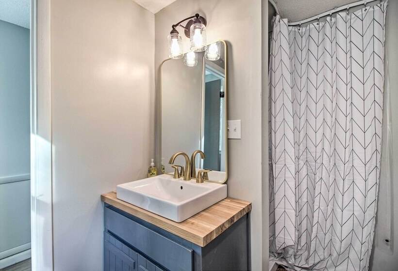 Georgia Family Home W/ River Access