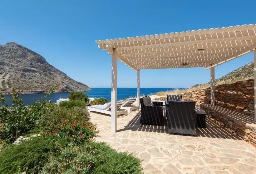 Hotelli Filadaki Villas