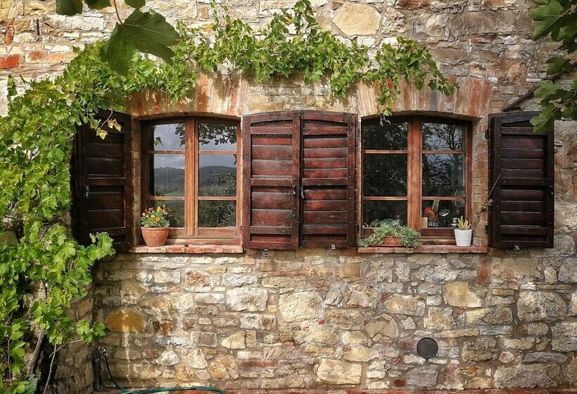 هتل روستایی Agriturismo Casa Greppo L Ulivo