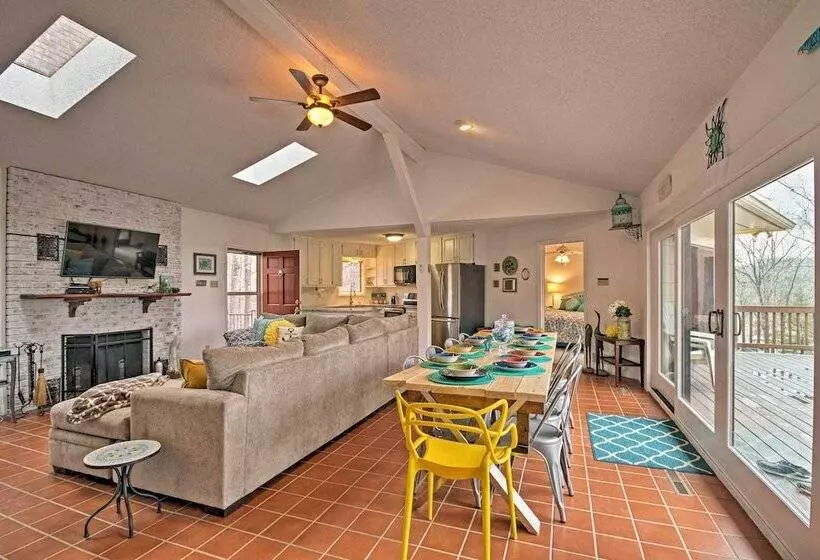 Lake Lanier Home W/ Dock, Boat Parking, & Grill!