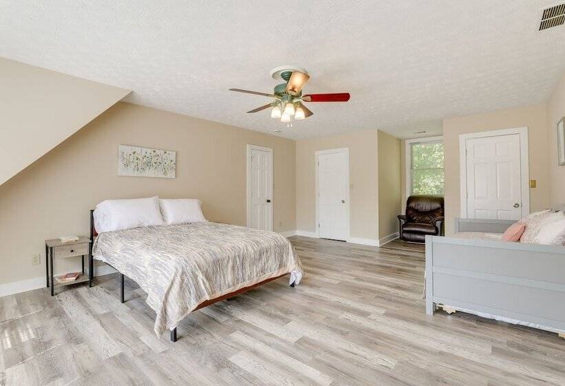 Lawrenceville Gem W/ Boat Dock On Private Lake!