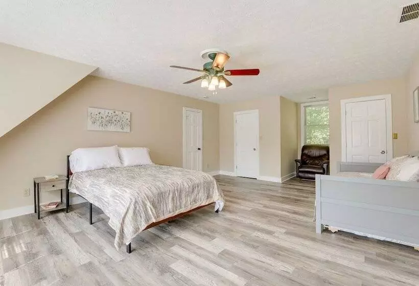 Lawrenceville Gem W/ Boat Dock On Private Lake!