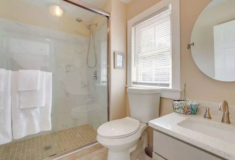 Lawrenceville Gem W/ Boat Dock On Private Lake!