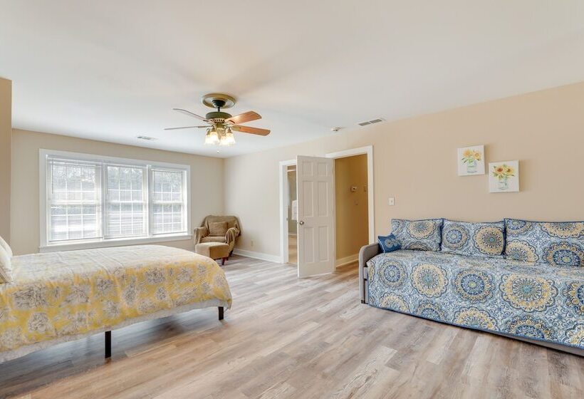 Lawrenceville Gem W/ Boat Dock On Private Lake!