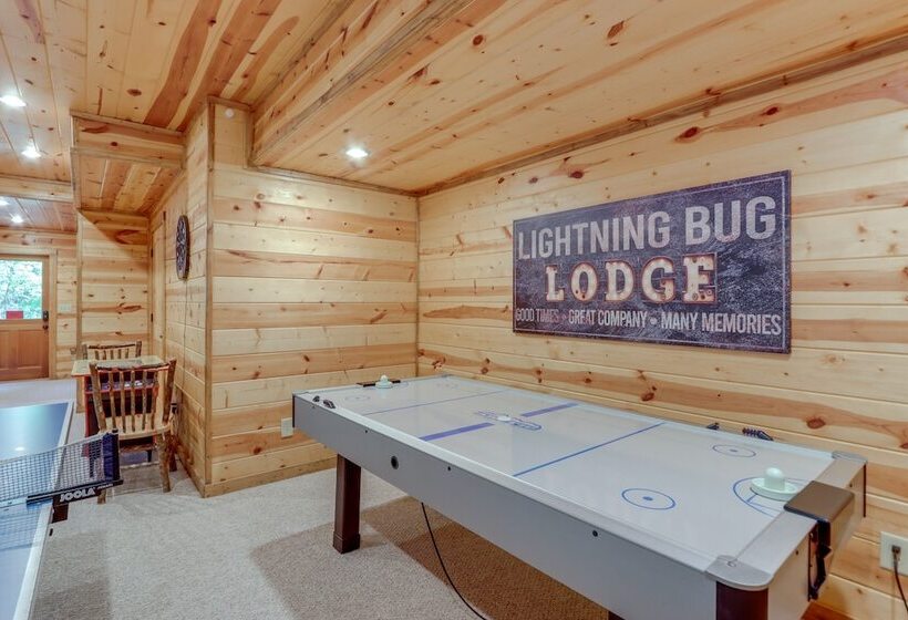 Lightning Bug Lodge At Coosawattee River Resort!