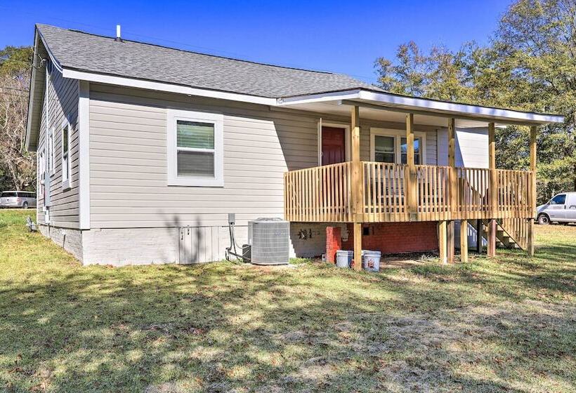 Modern Carrollton Home W/ Deck Pets Welcome